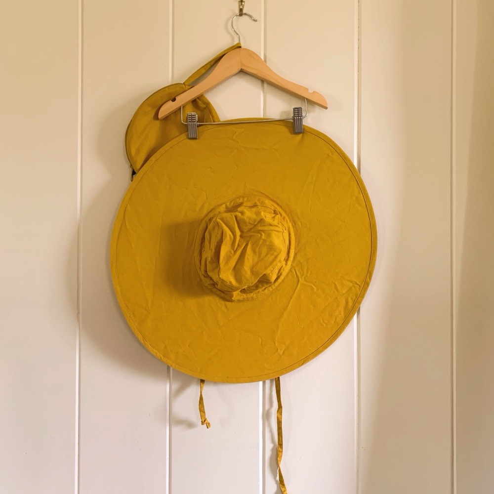 BAGGU packable Sun hat GUC mustard yellow
